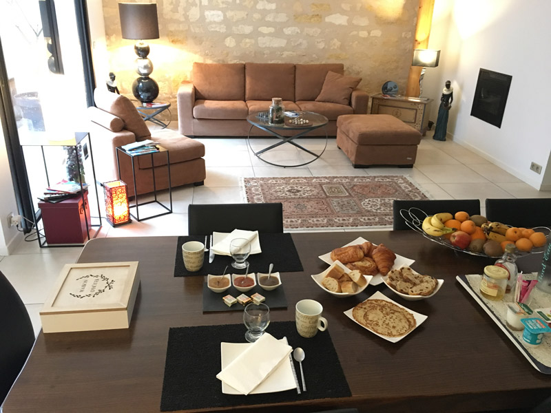 Chambres d'Hôtes à Bordeaux - Petit Déjeuner